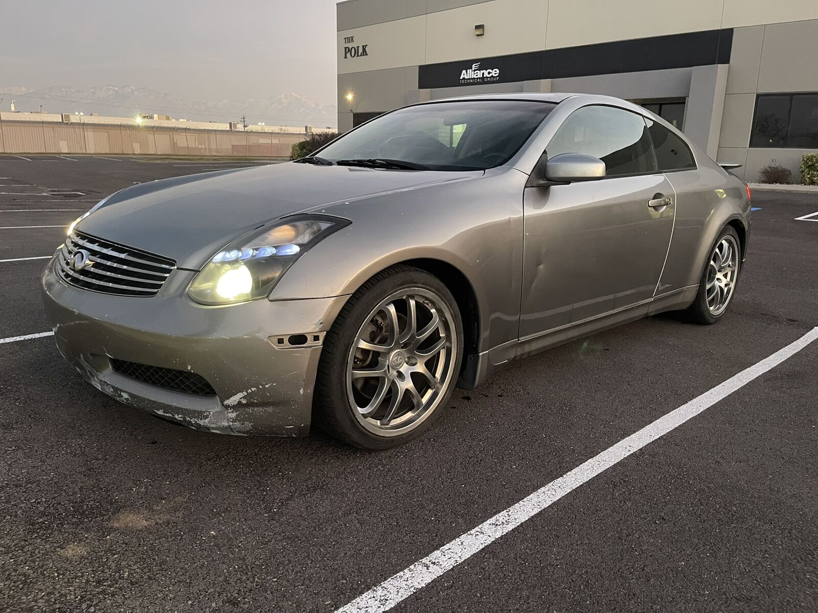 2005 Infiniti G35 Base