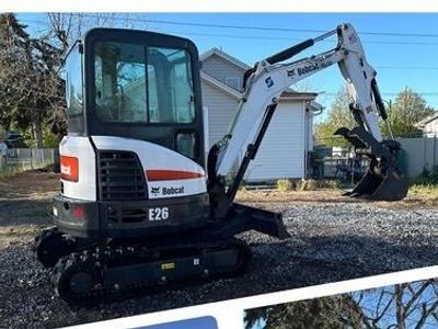 Mini ex (bobcat e26) FOR RENT