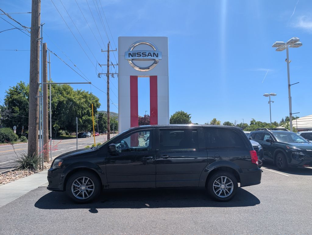 2014 Dodge Grand Caravan R/T