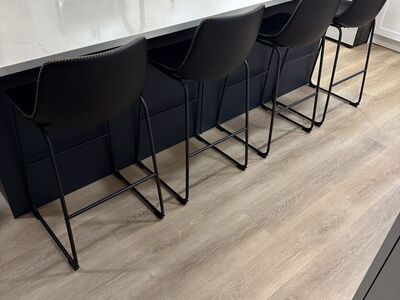 Bar Height Barstools Black 30” Height (Brand New)