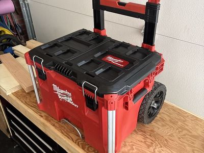 Milwaukee packout toolbox