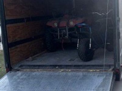 enclosed cargo trailer