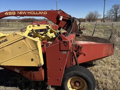 499 New Holland Swather