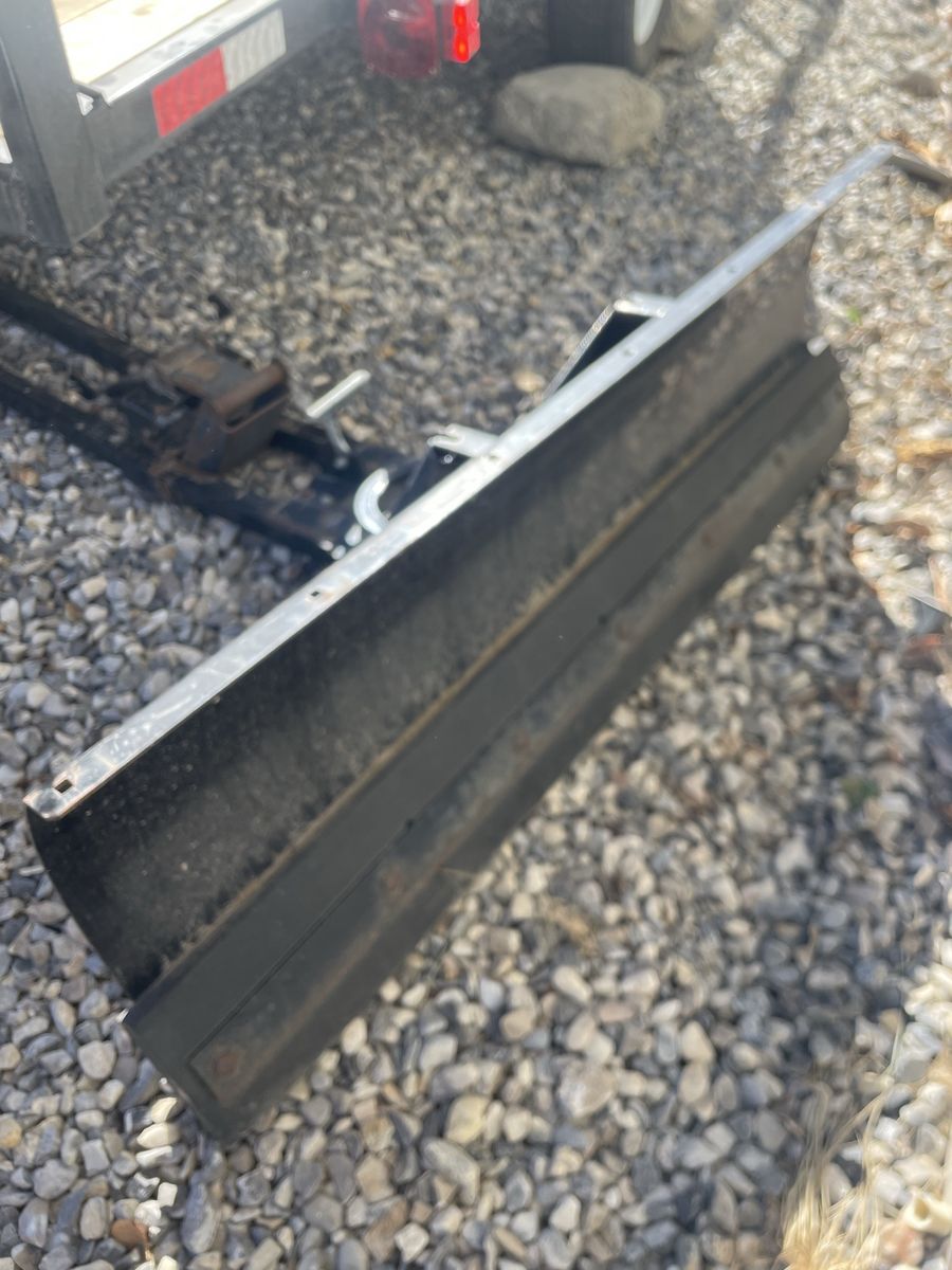 Polaris Snow Plow - Black, Used, ATV/UTV Plow System, 60" Blade
