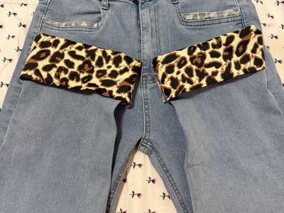 New. Y2K Light Wash Jeans with Leopard Print Accents Size M