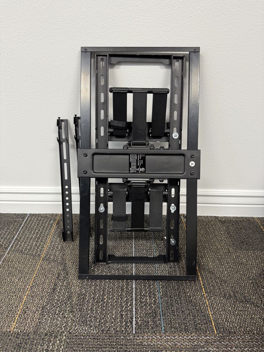 FREE Full motion tv mount