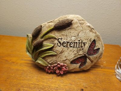 home decor rock display