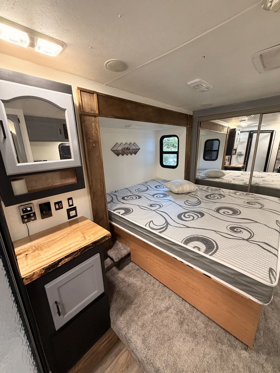Kz sportster 5th wheel