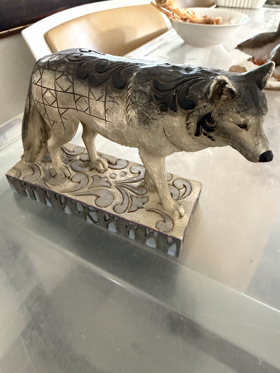 Jim Shore Heartwood Creek "The Prowl" Wolf Figurine 4021437 Hand Made 2010 Enesco, LLC