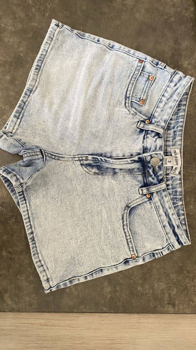 Womens shorts (size: 3)