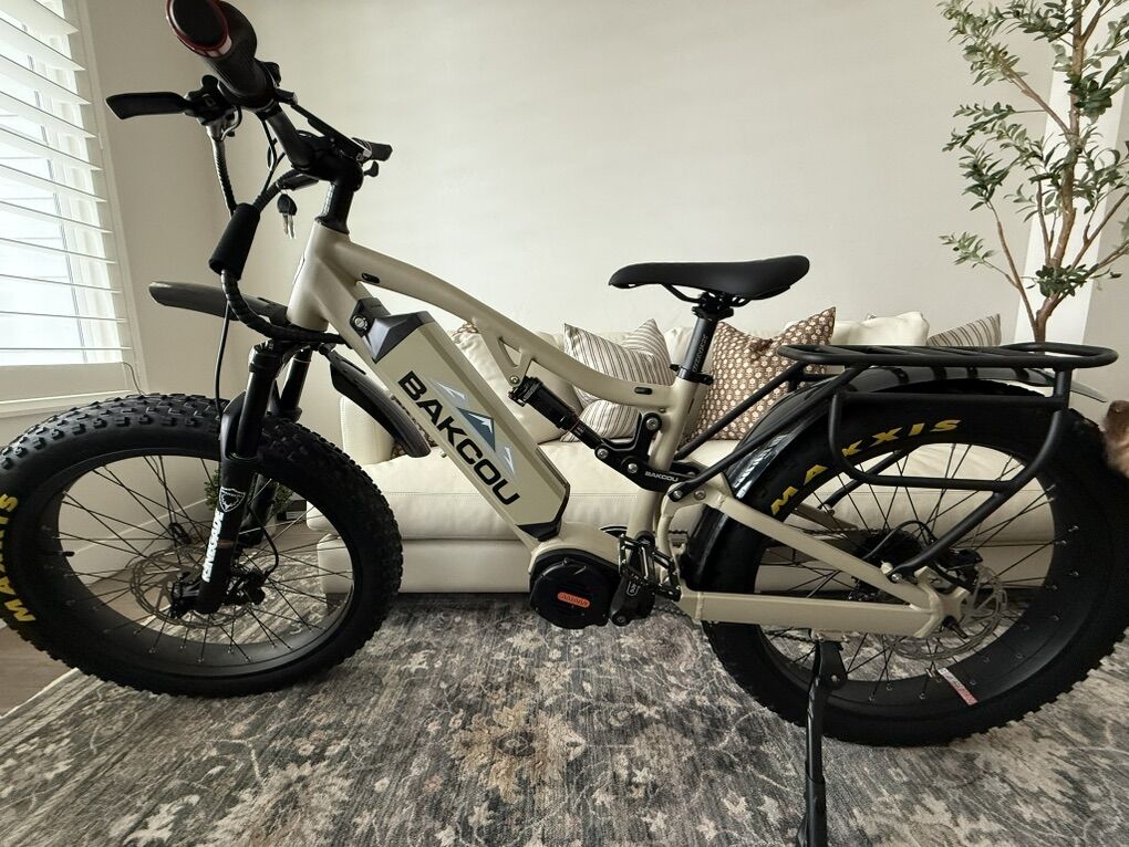 Bakou Bike - Very Gently Used - $3,500