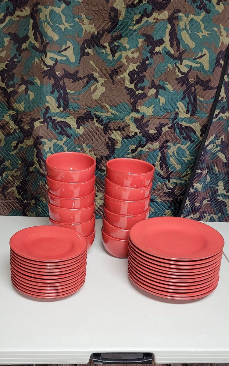 Sonoma Red collection by the brand Tag