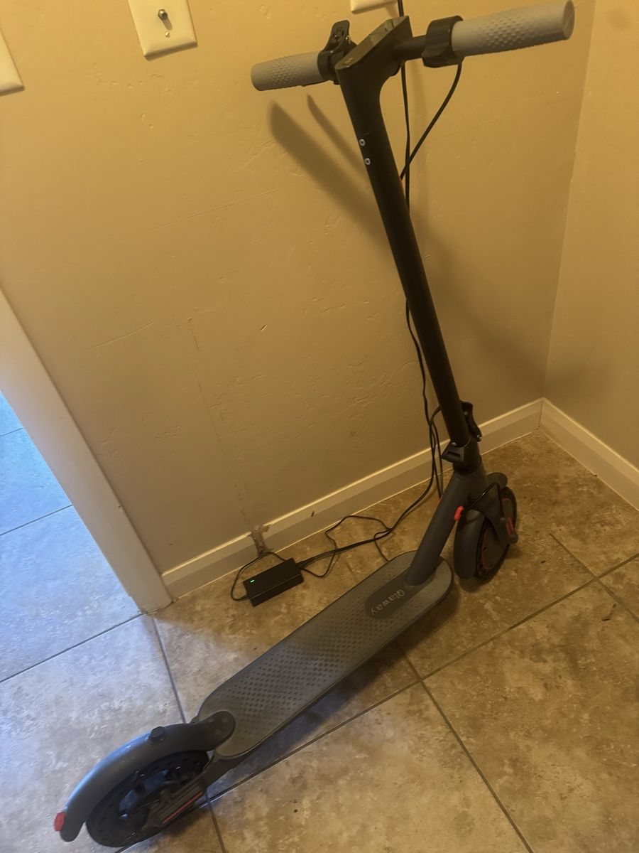 Olaway Electric Scooter - Adult Commuter Kick Scooter