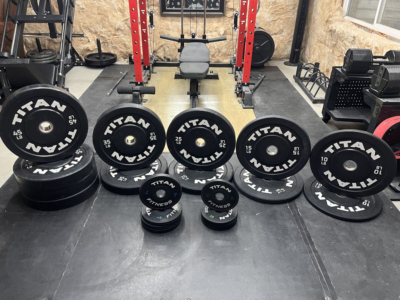 Titan Fitness bumper plates 380 pounds total