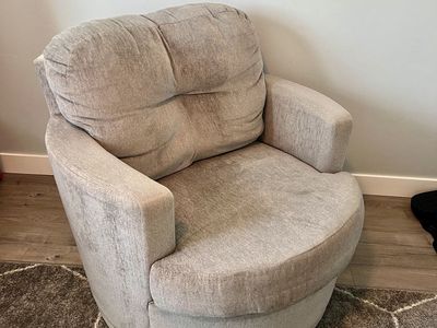 Gray Suede Swivel Accent Chair – Excellent Condition