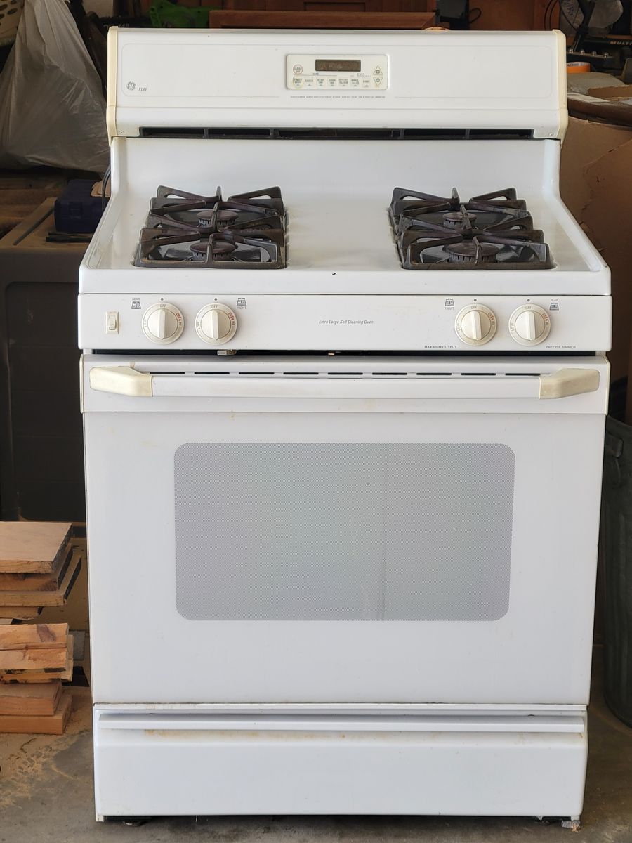 Used GE gas range