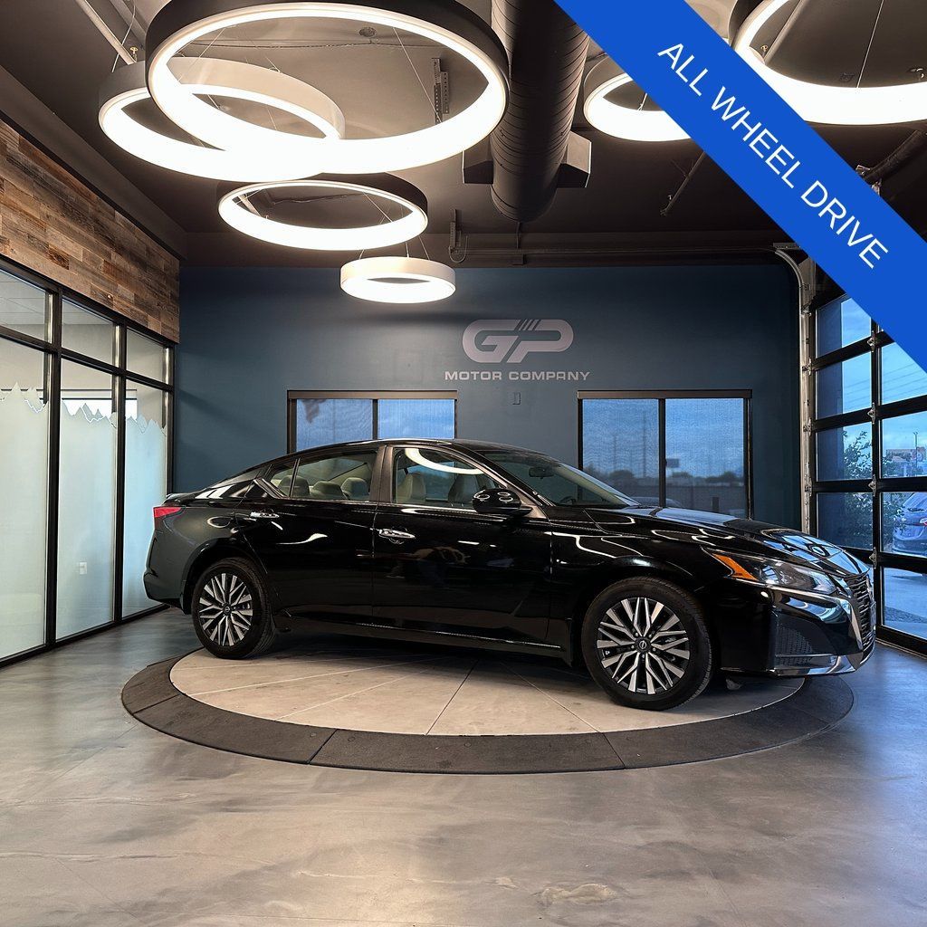 2023 Nissan Altima 2.5 SV