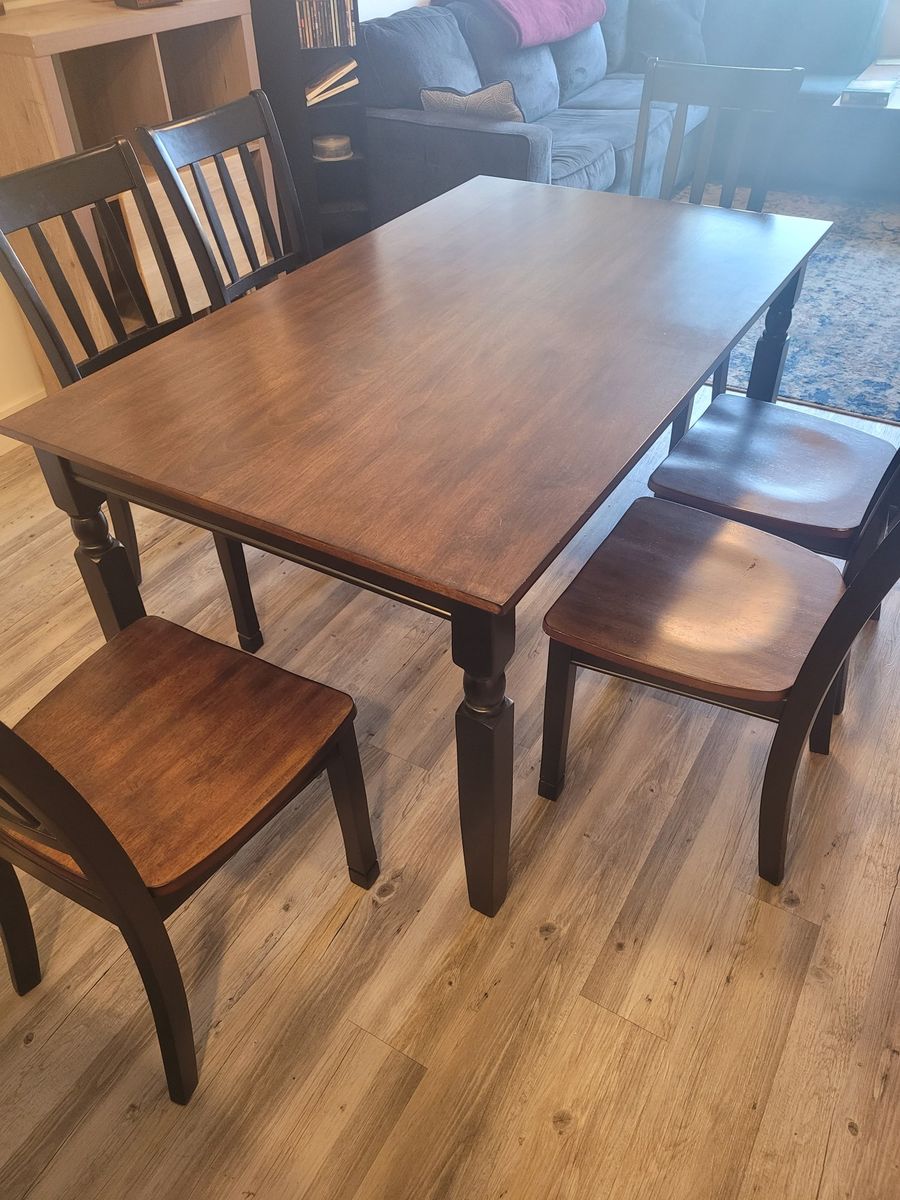 Ashley Owingsville Dining Table with 6 Chairs, Black/Brown