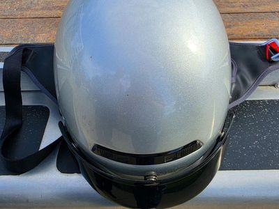 Vega Motorcycle/UTV Helmet - Medium, excellent condition
