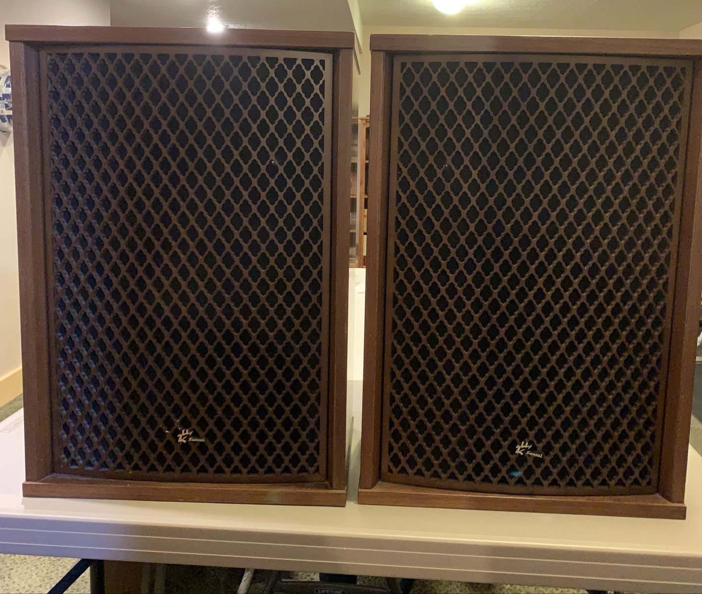 Sansui SP3500 solid walnut floor speakers