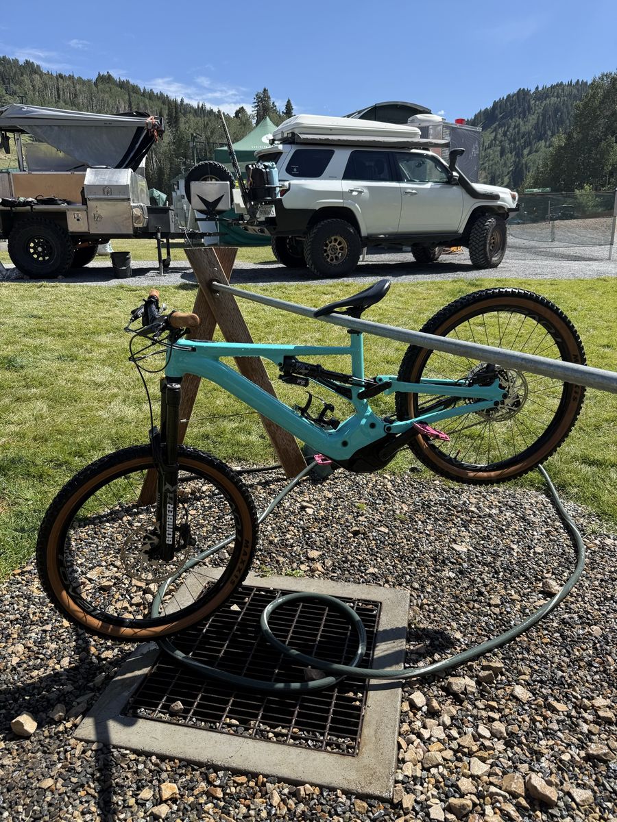 Mountain bike E bike