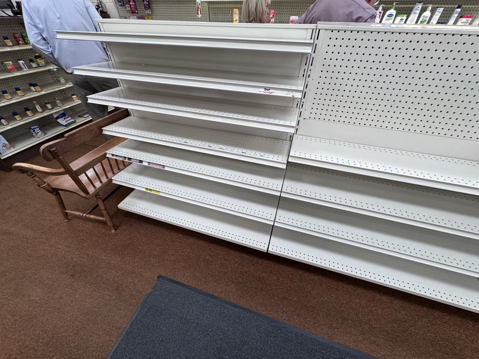 Commercial Retail Display Shelving Units - White Metal Gondola Shelves