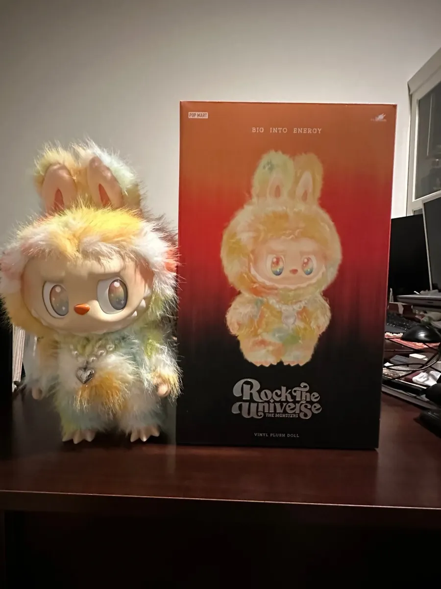 Labubu Rock the Universe Pop Mart Toy - "Big Into Energy"