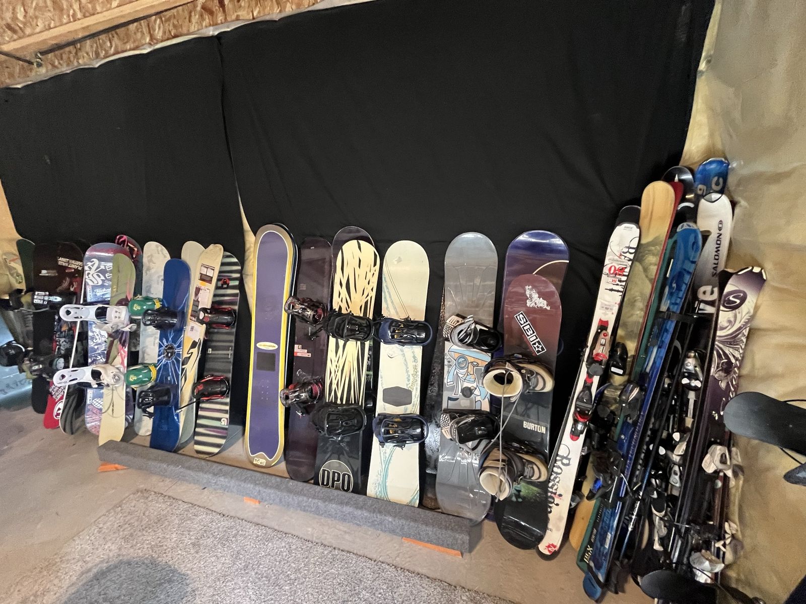Snowboards, snowboard Boots Please Read Ad