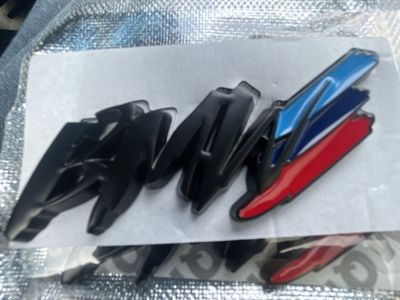 2 decal emblem bmw