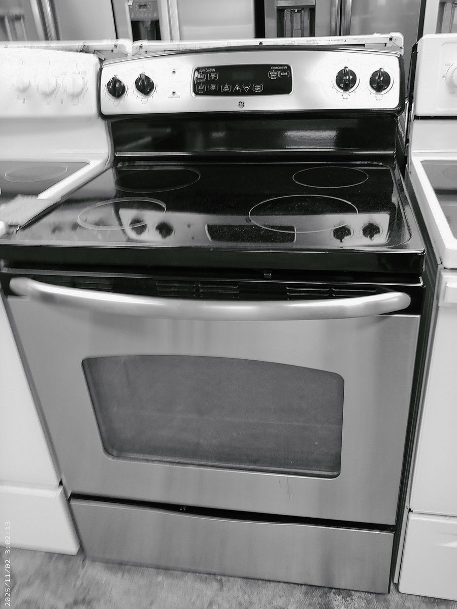 Stainless Steel 30 inch Smooth Top Range~90 Day Guarantee