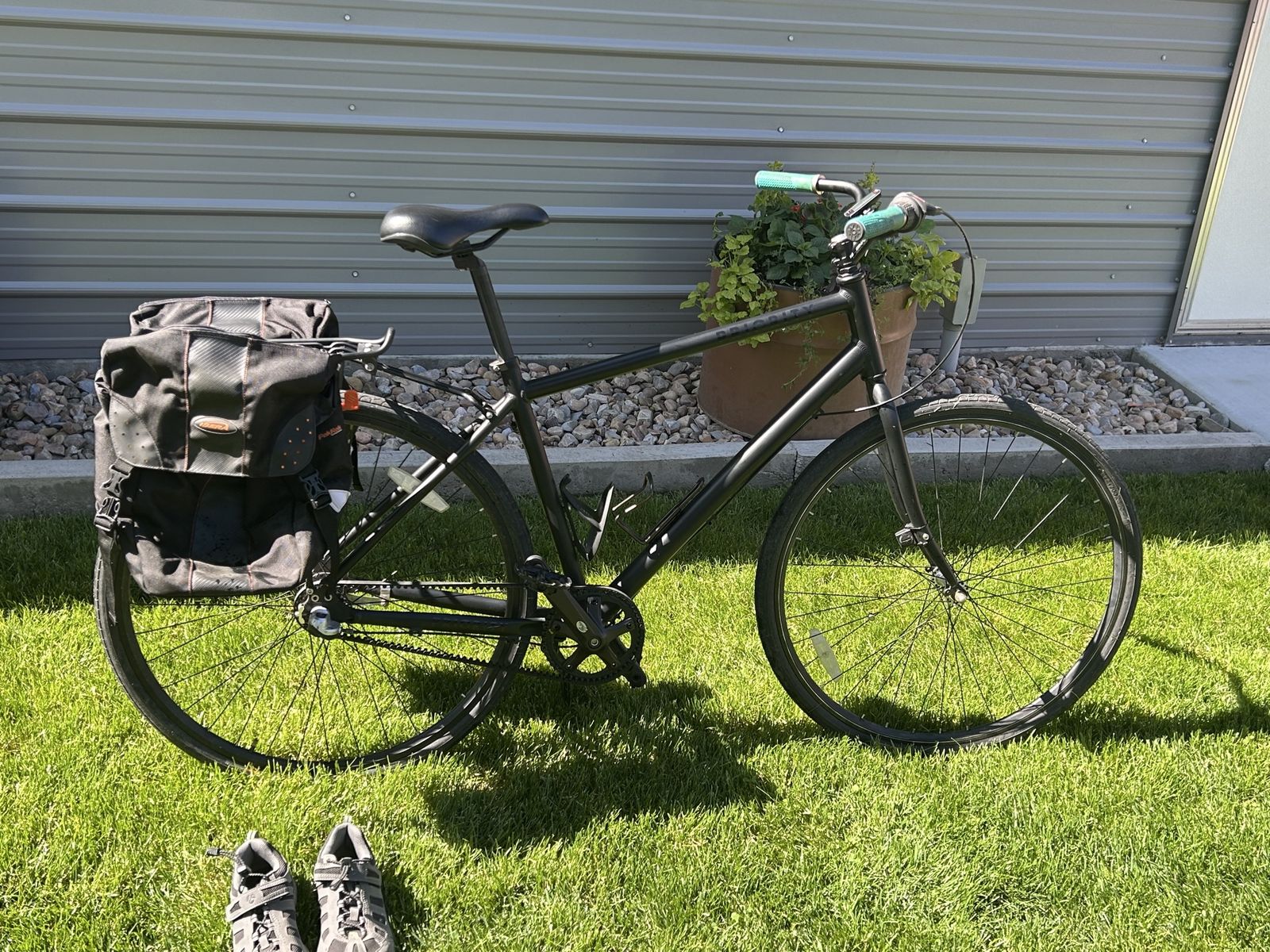 Priority belt drive commuter bike