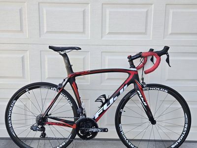 Fuji Carbon 56cm (Electronic shifting)