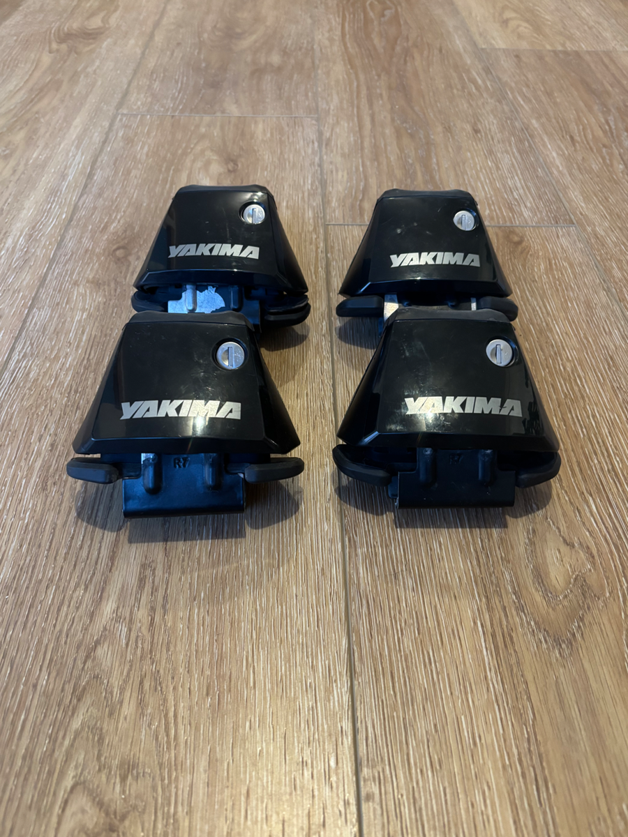 Yakima Ridgeline Towers - Set of 4