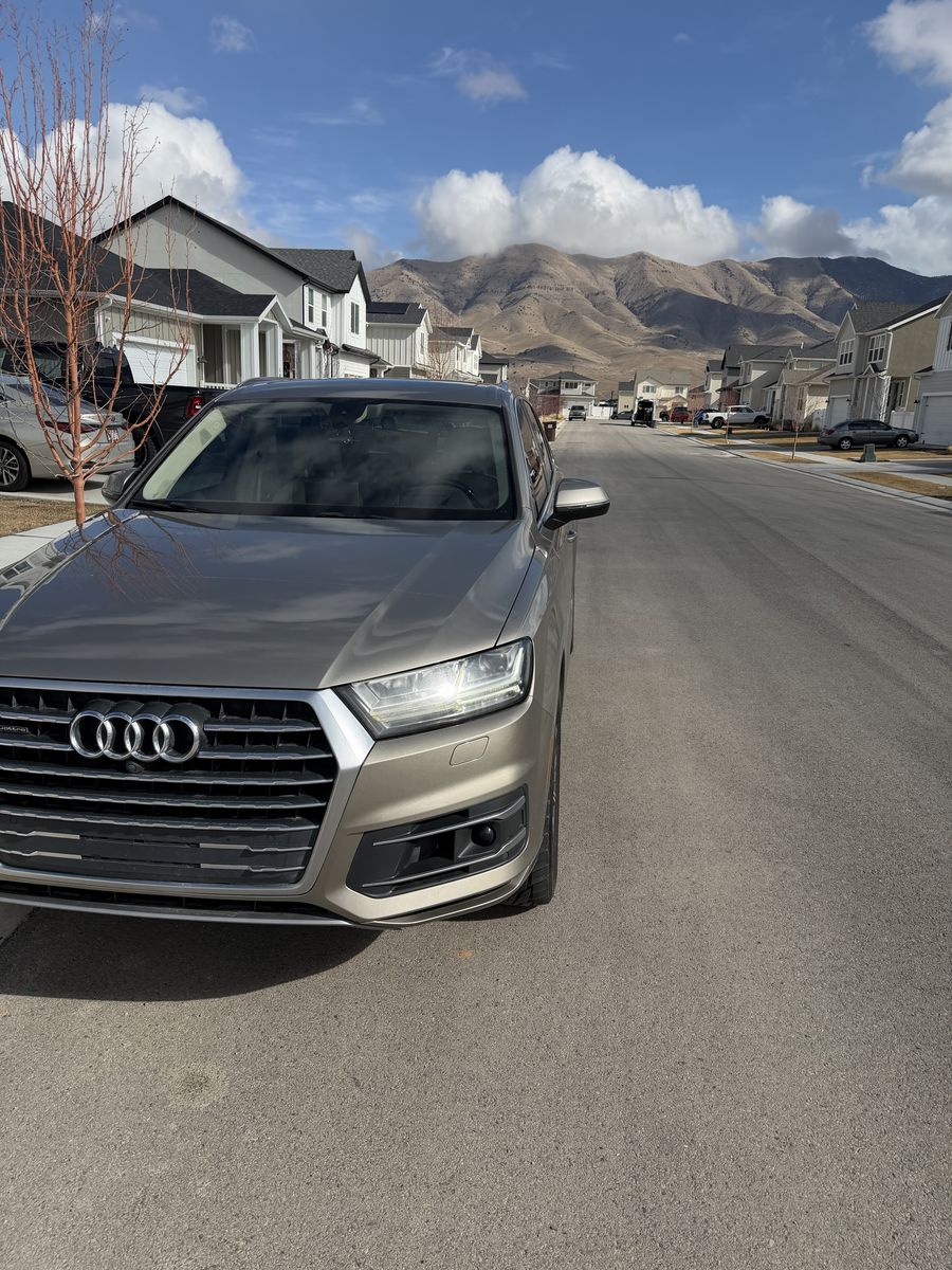 2017 AUDI Q7 3.0T quattro Prestige