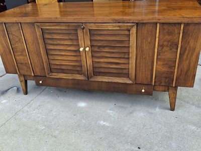 1950 large cedar hope chest