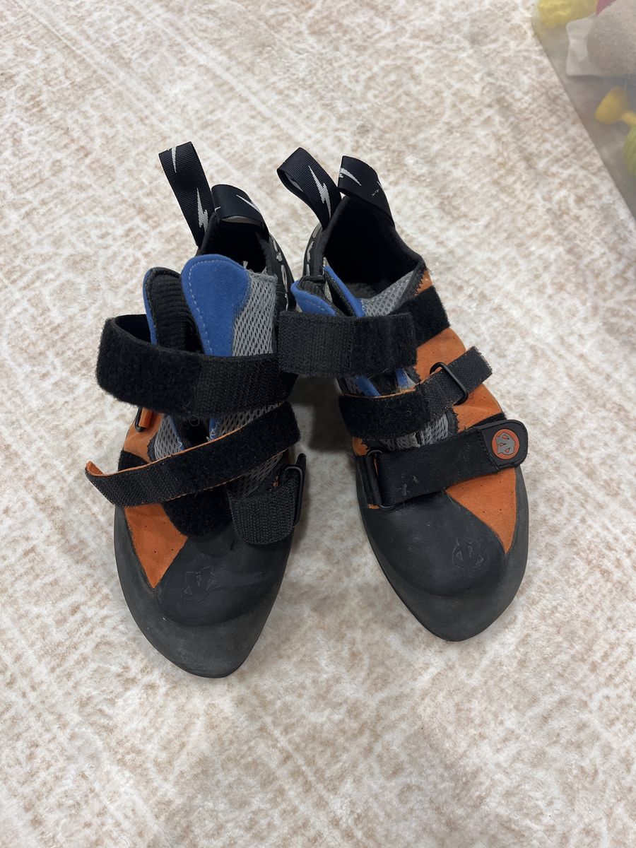 Evolv Shaman VTR Pro Rock Climbing Shoes, Size 11