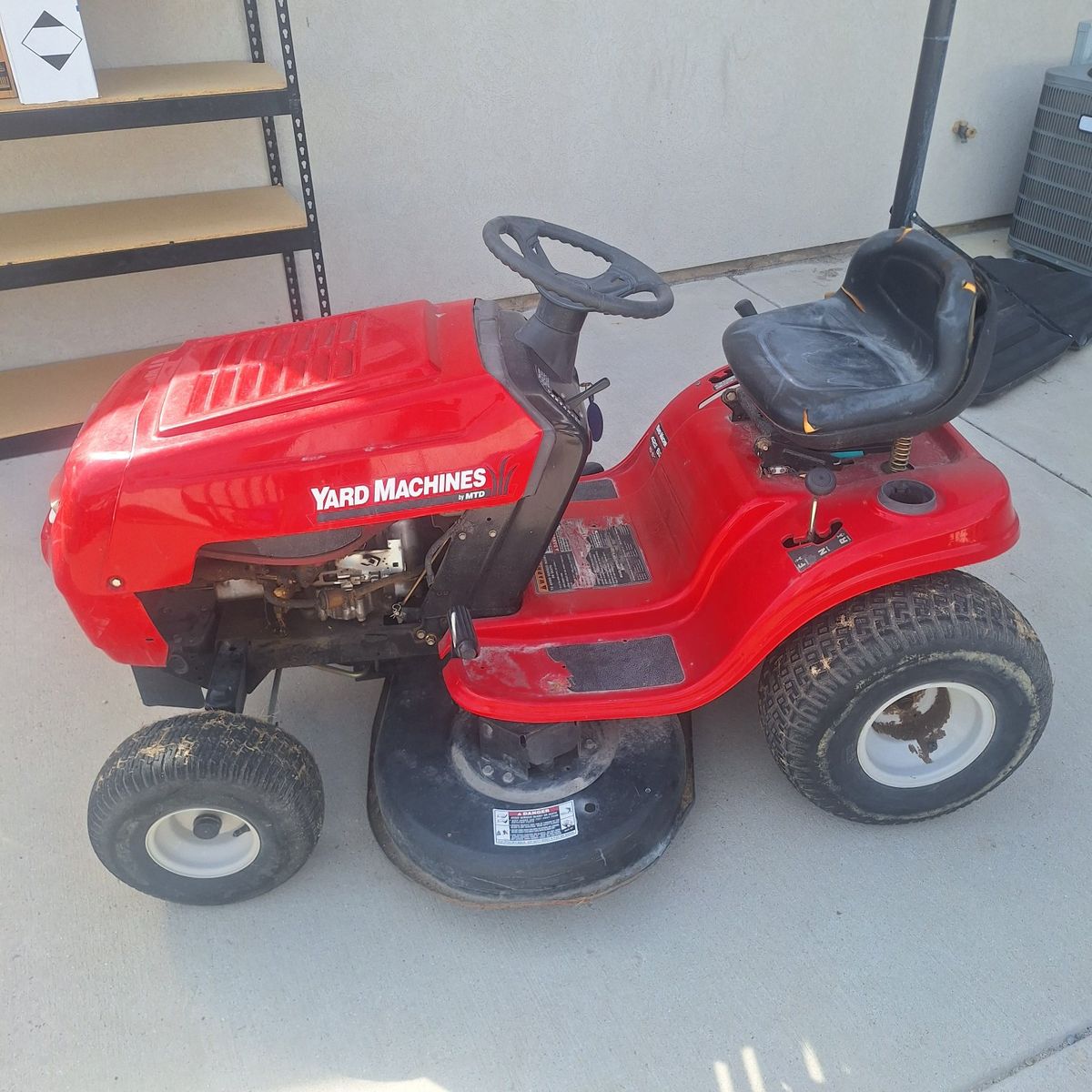 Yard Machines riding lawn mower 42"