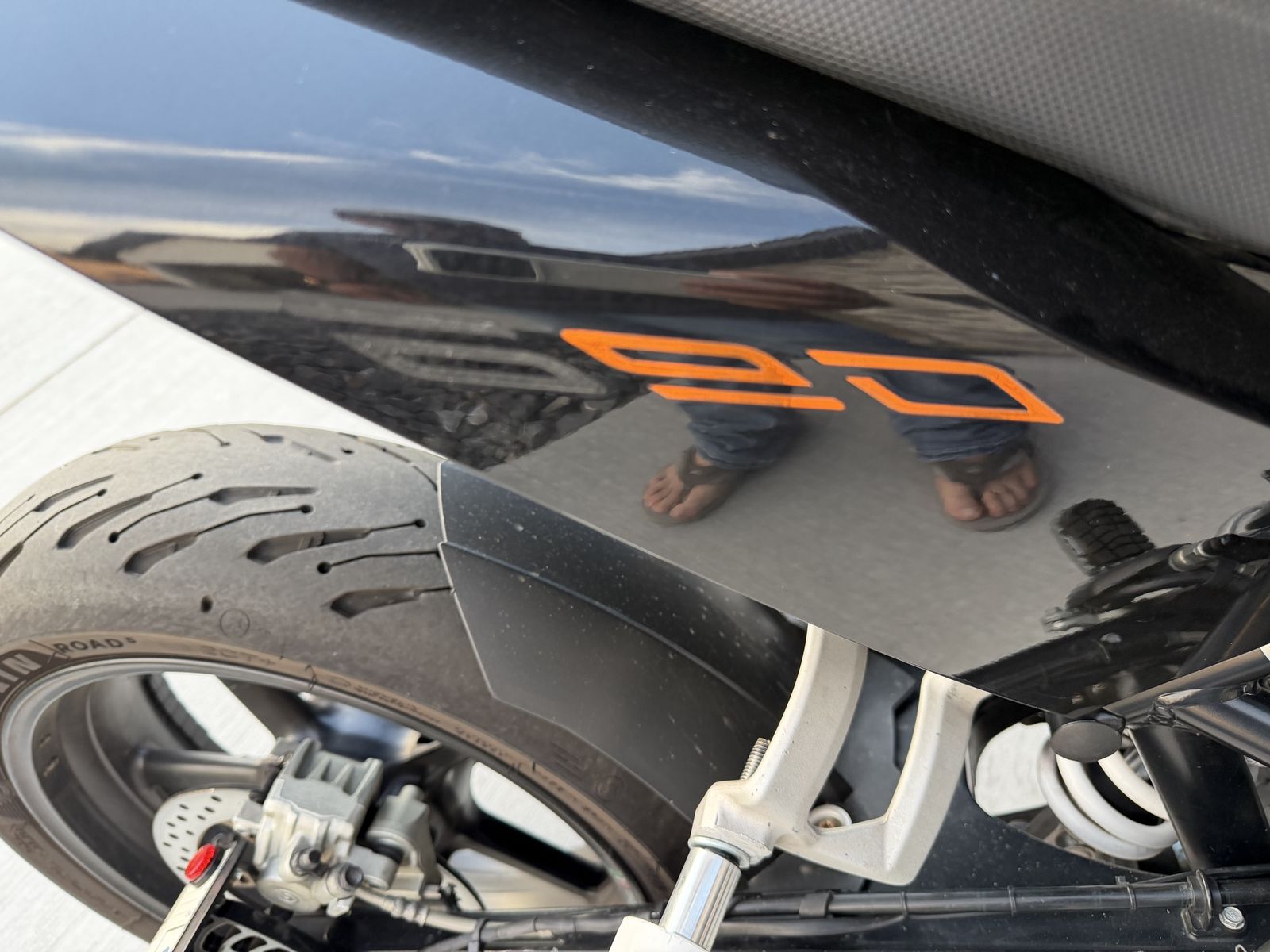 Main image 5