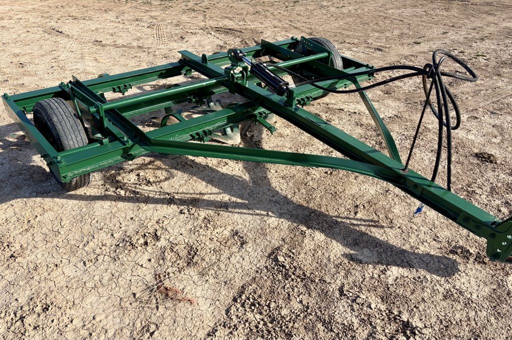 Graham Hoeme 10ft Chisel Plow