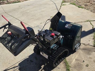 Craftsman 9/28 2 stage Tracked snowblower
