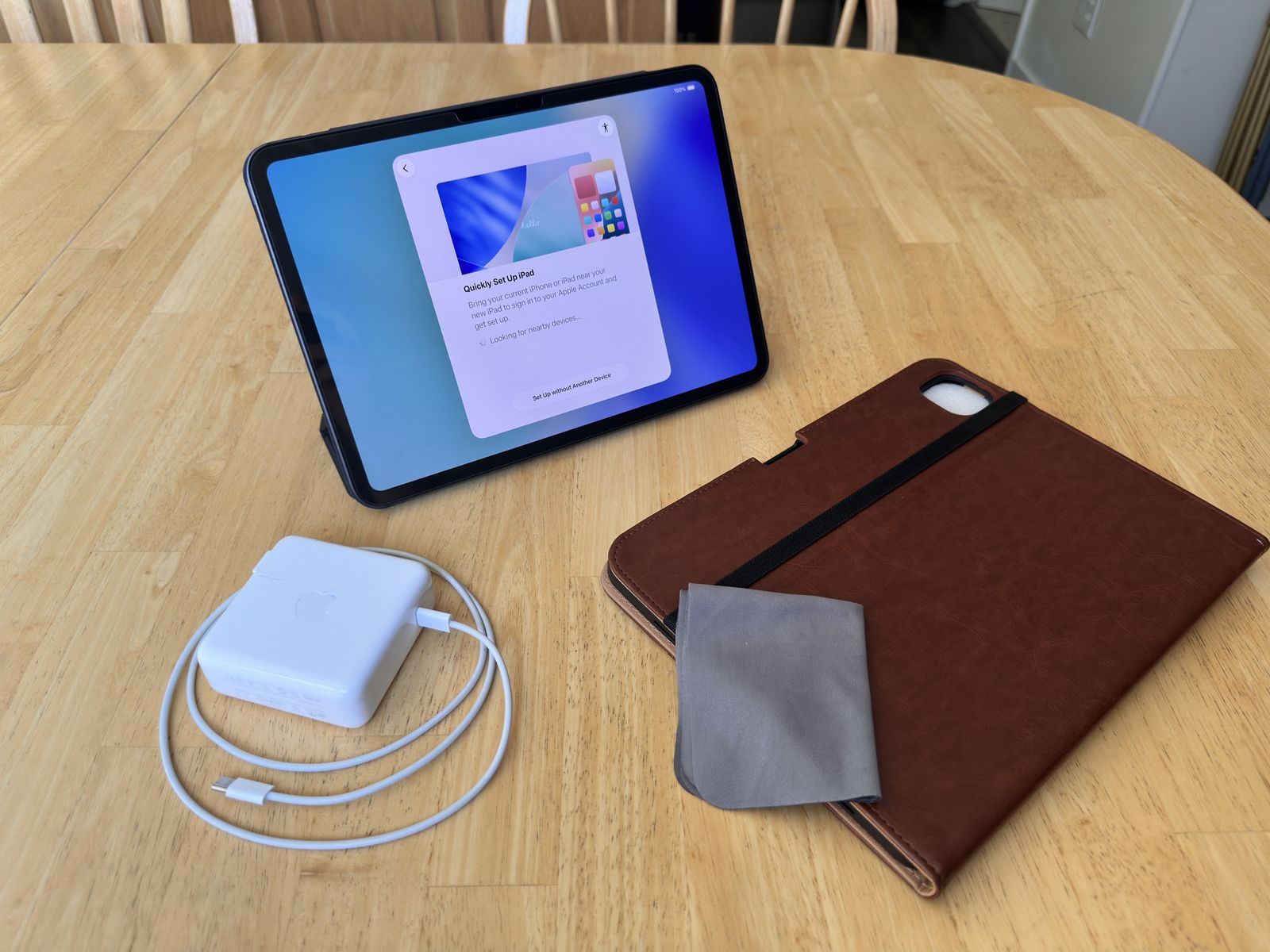 iPad Pro 11" M4, 256GB, OLED 120Hz, Space Black, 100% Battery Health