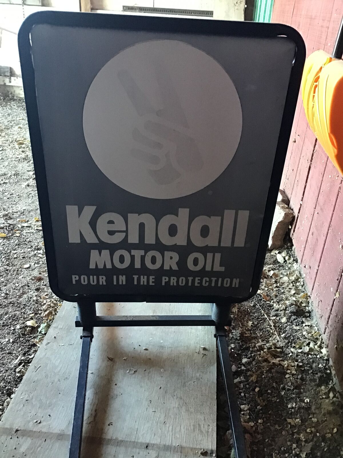 KENDALL SIGN