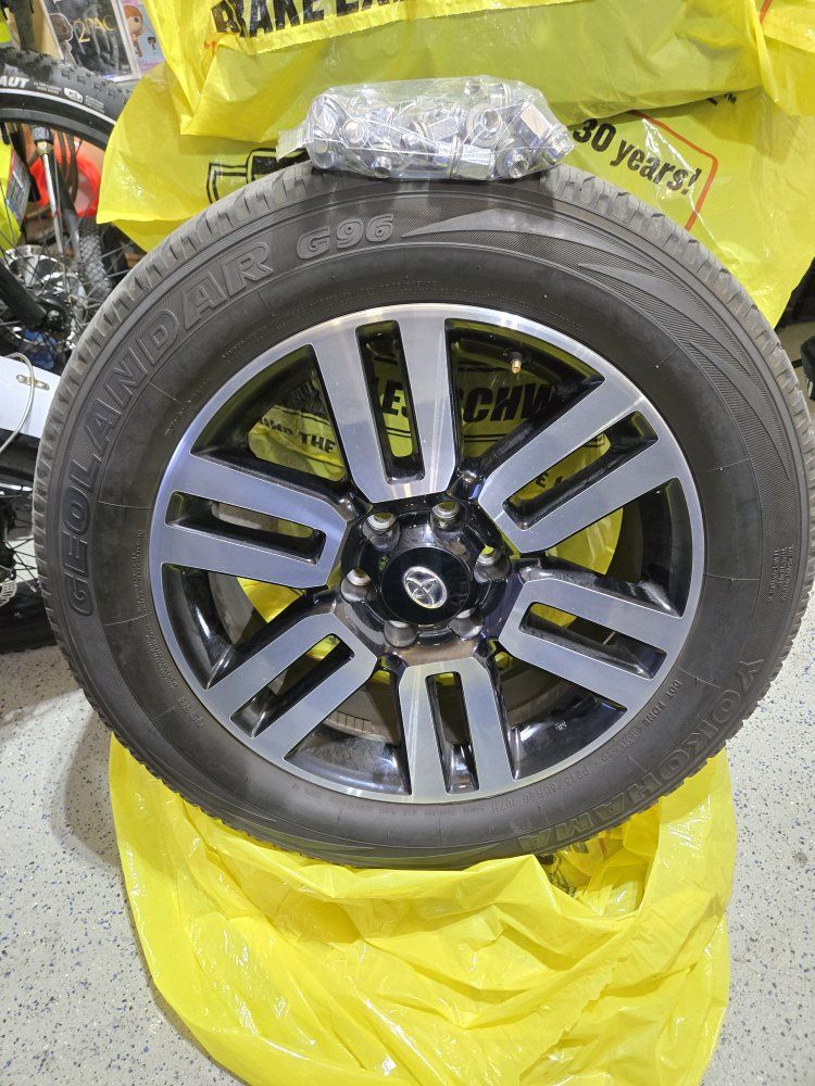 Set of 5 OEM Toyota Wheels with Yokohama Geolandar G96 P245/60R20 Tires & Lug Nuts