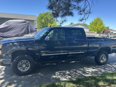 2006 Cevrolet 2500 pickup truck
