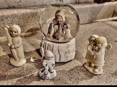 Angels & Snow Globe Figurines Set - Christmas Decor