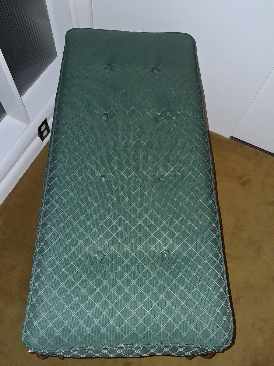 Main image 3