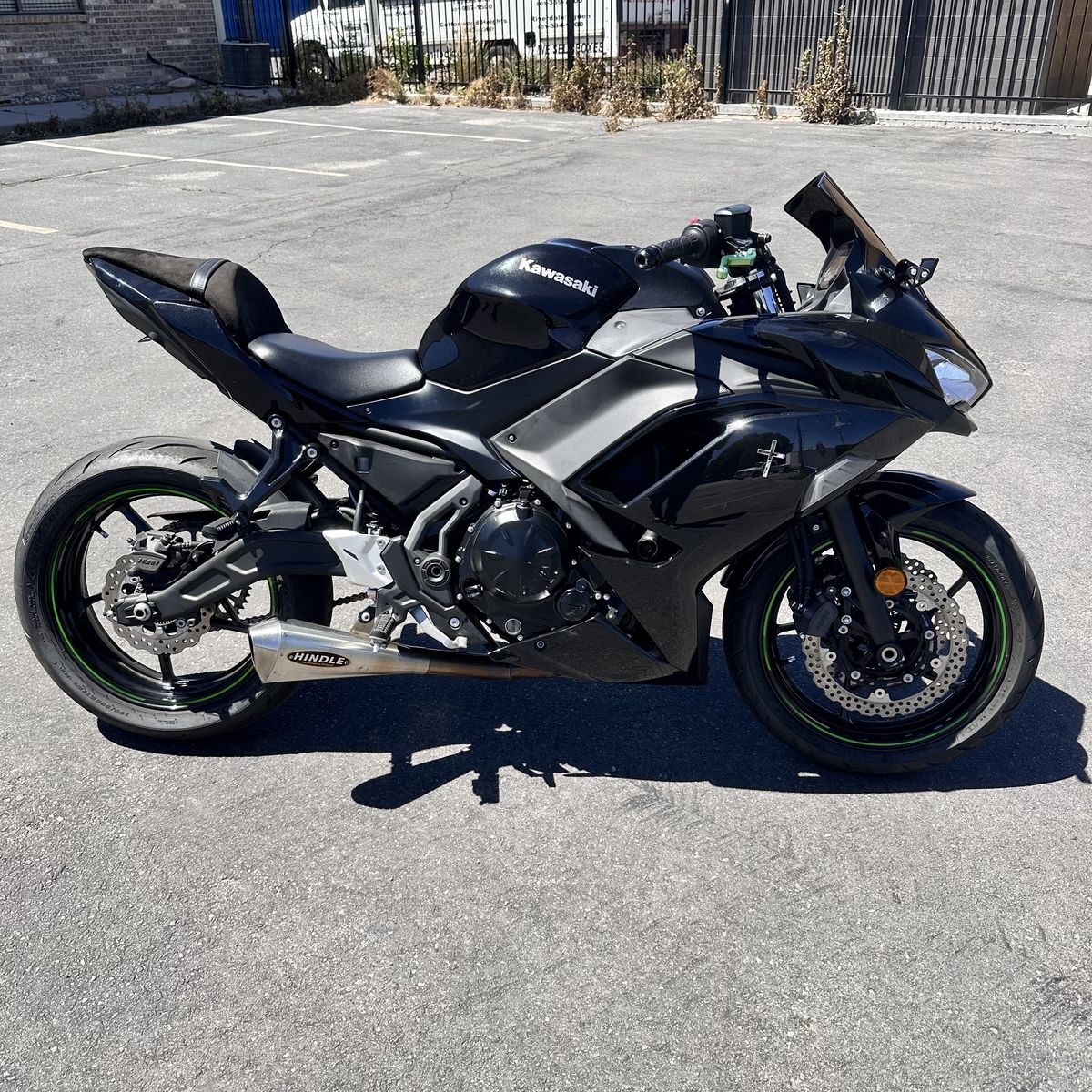 2025 Kawasaki Ninja 650 - Sport Bike