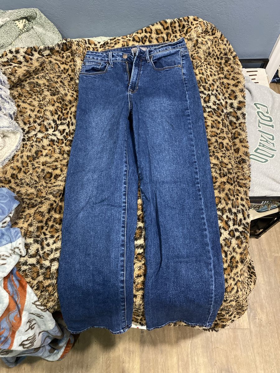 Jean pants