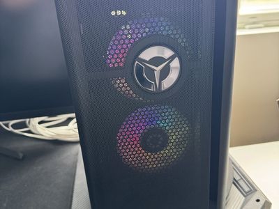 Lenovo Ryzen 7 Gaming PC