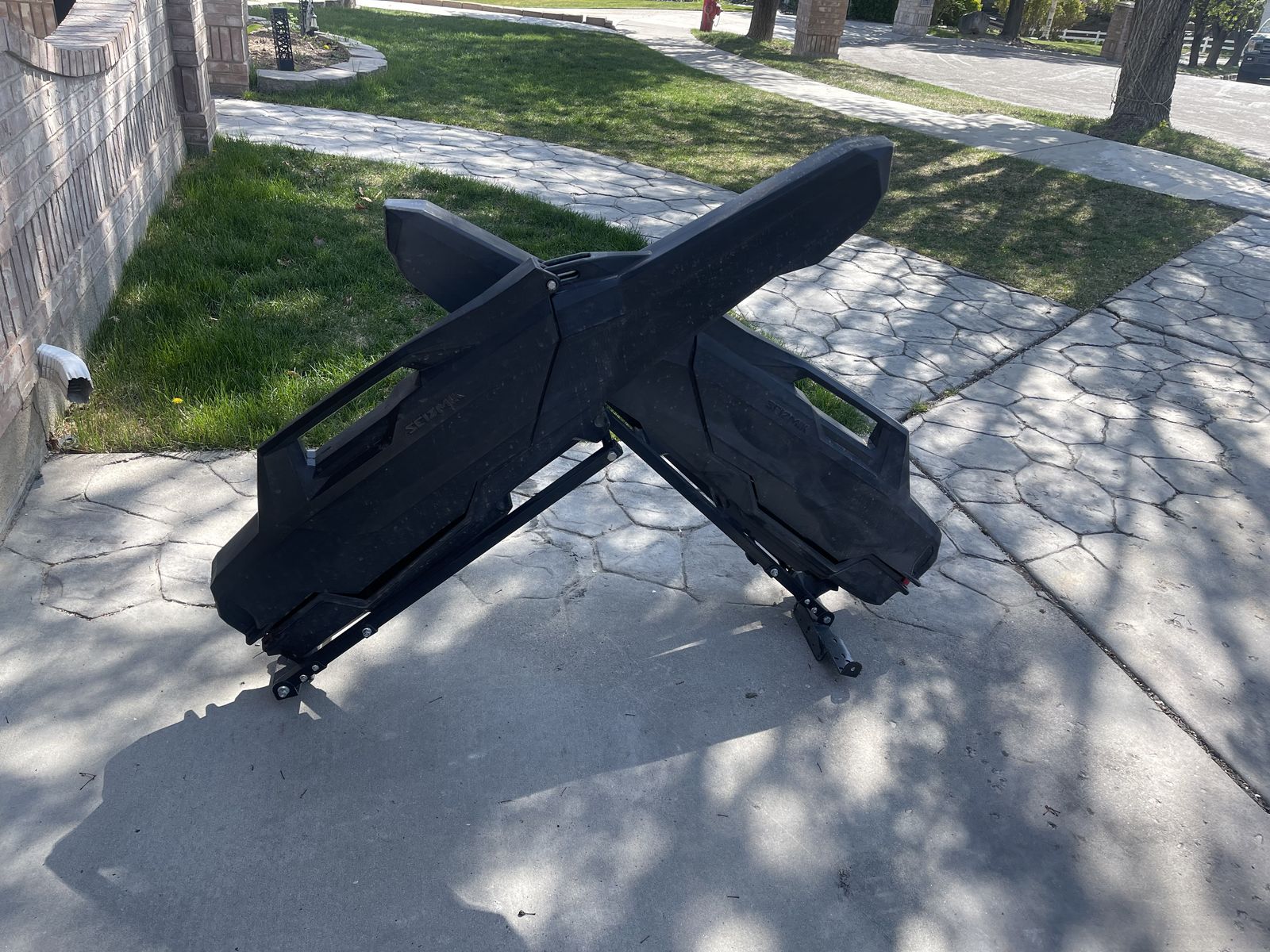 Polaris Ranger Gun Holder With 2 Cases For The Bed